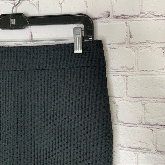 Ann Taylor Womens Factory Black Dotted Textured Pencil Skirt Size 6 - Picture 3 of 7